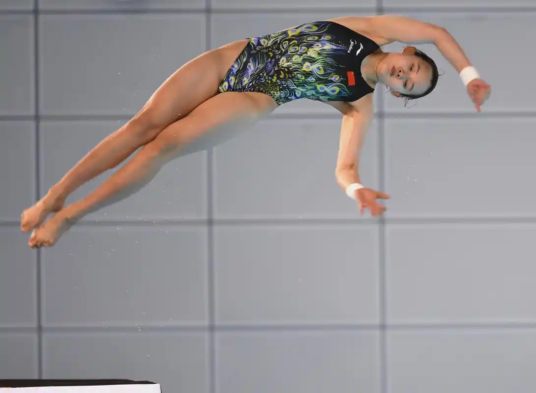 跳水——全国冠军赛:女子十米跳台半决赛赛况