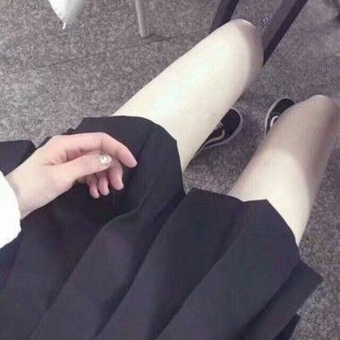 腿部女生头像女生头像