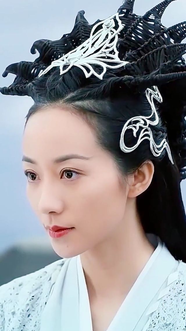 唱处处吻的韩雪又火了一把,再来看看韩雪的绝美古装,果然美人在骨不在