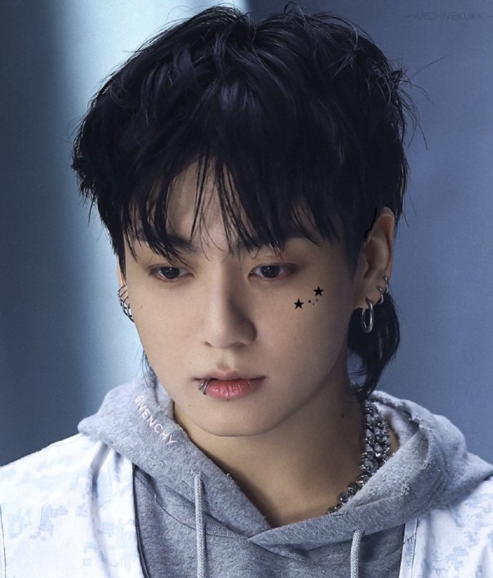 锅锅の中长发时期96 图七机场那张狗狗太可爱了909090#田柾国