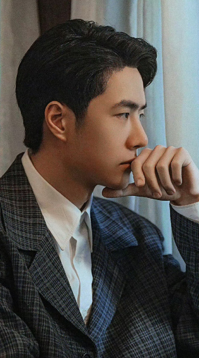 85号即将上线##王一博剃胡须##王一博提名金莲花奖