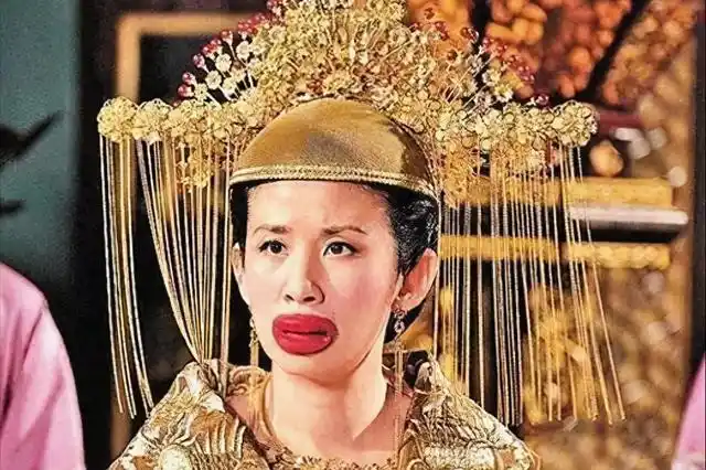 脸上抹灰就是丑女了?论放得下身段,这几位才是"扮丑"教科书