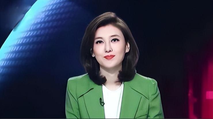 主持《海峡两岸》的20年