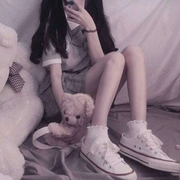 温柔ins腿控福利/奶酥/点赞会拥_微信头像_我要个性网