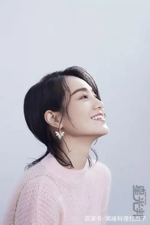 朱丹时尚大片曝光 温柔灵动诠释春日浪漫