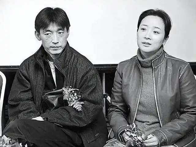 陈小艺:结婚24年分居12年,多次出轨小鲜肉,丈夫坐轮椅也不离婚