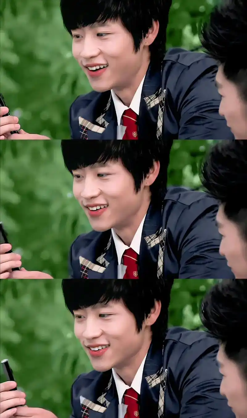 想回到"一起来看流星雨"的那年#一起来看流星雨 #魏晨 #叶 - 抖音