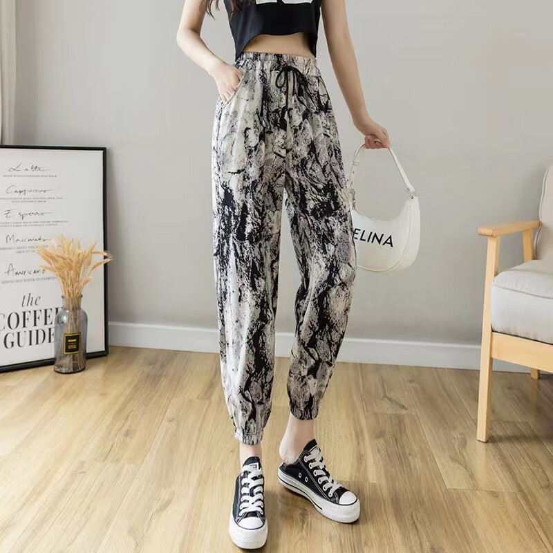 艾方鸟夏季女士冰丝灯笼裤大码外穿花女裤宽松垂感印花束脚凉凉裤防蚊