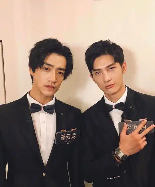 专门存声入人心所有成员合照的地方多图慢更