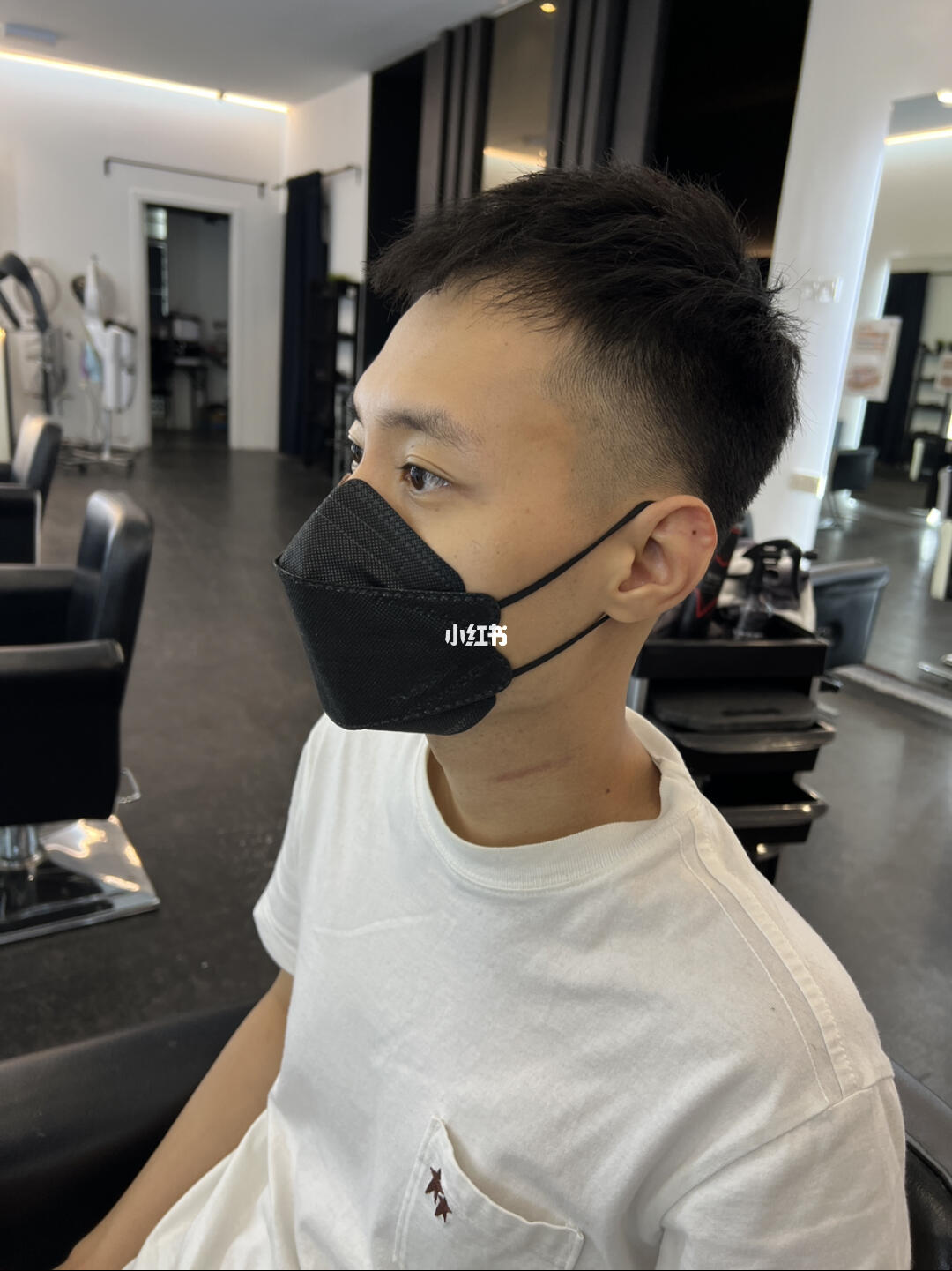 发量少发质细软男生短发烫发推荐