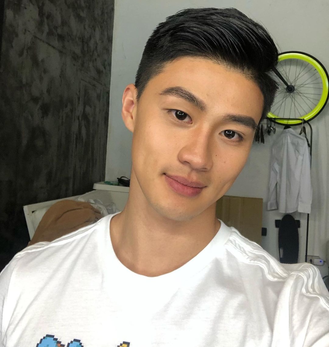 2020男生"短发"流行发型,剪好这4款露额造型,帅气不邋遢