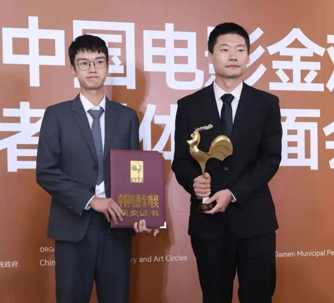 原创李雪琴恋情曝光被男友背着小跑尽显甜蜜男友身份被扒不一般