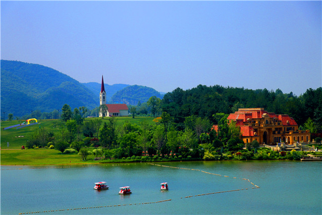 贵安云漫湖国际休闲旅游度假区