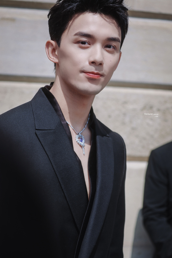 吴磊宝格丽品牌代言人