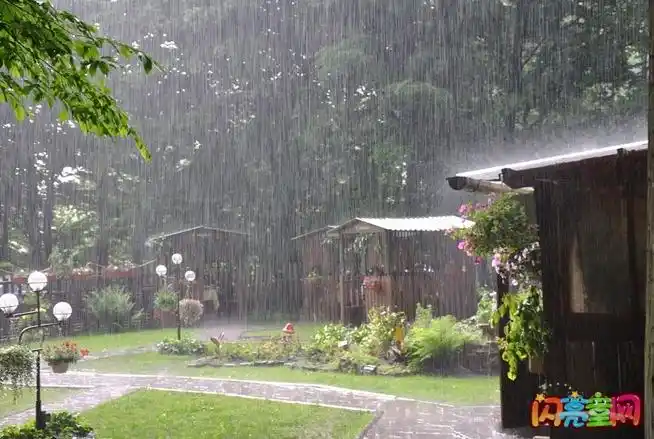 关于雨的初三作文