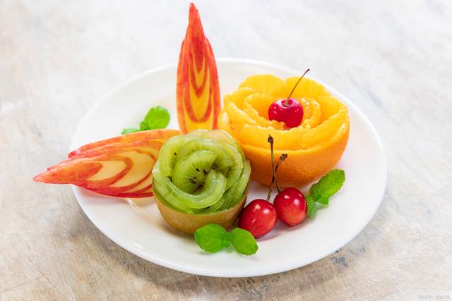 水果摆盘的艺术,让你一餐都充满仪式感