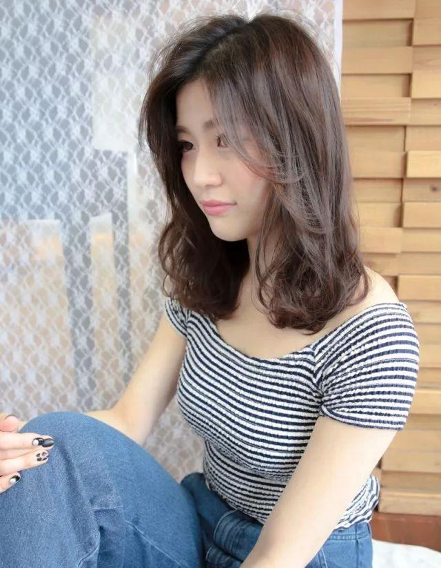 30岁女人发型,30岁女人最有气质发型短发(头发只能越来越短吗)