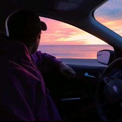 夕阳总是最美的风景!_男生头像_我要个性网