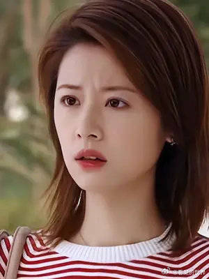 看了林心如年轻时的颜值!