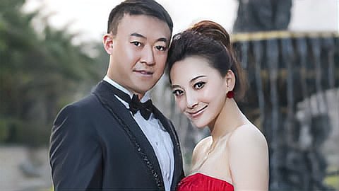 乒乓球名将马琳与女友张雅晴在北京完婚_百度视频搜索