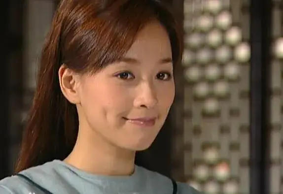 张庭的丈夫林瑞阳也曾在多部琼瑶剧中担任男主角,比如《一帘幽梦》