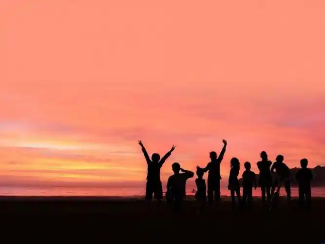 青春年少好看的ppt背景图片素材分享