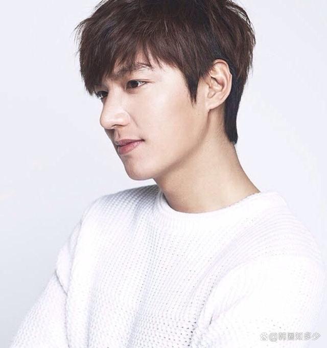 李敏镐摆脱油腻秀身材 难忘花样男子具俊表 新剧首次搭档孔孝真