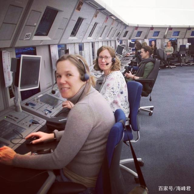 巾帼不让须眉,国外女空中交通管制员图集