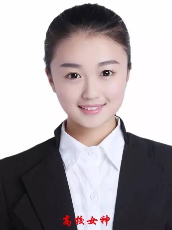 浙传新生女神来佑琪,证件照依旧萌上天!