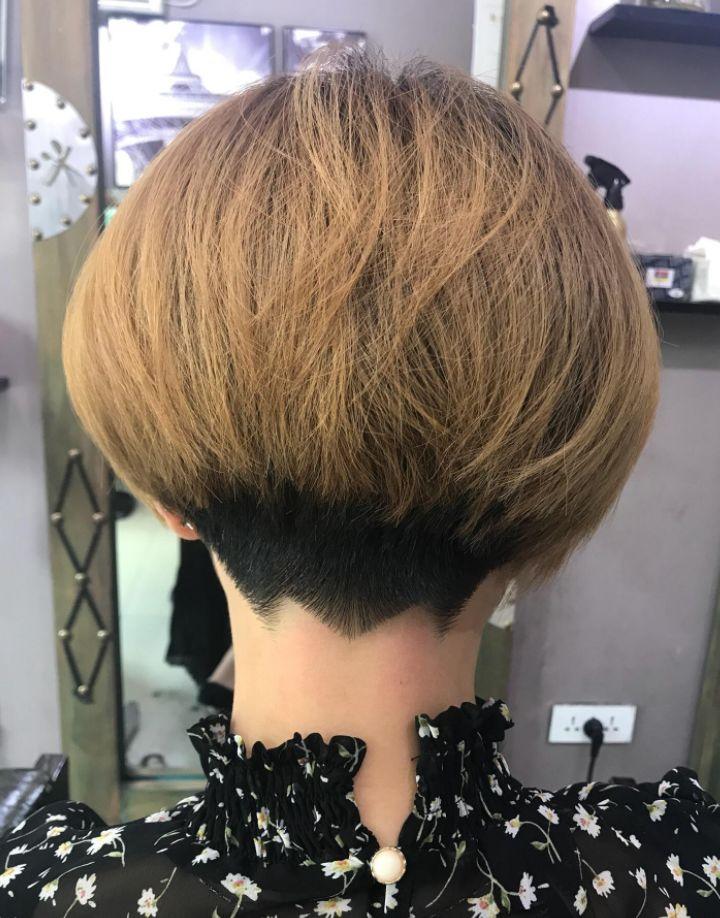 剃后脖短发正在流行,短发图片,发型图片