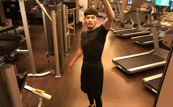 杨烁的身材是怎么练的揭晓行走的荷尔蒙教你快速有效健身