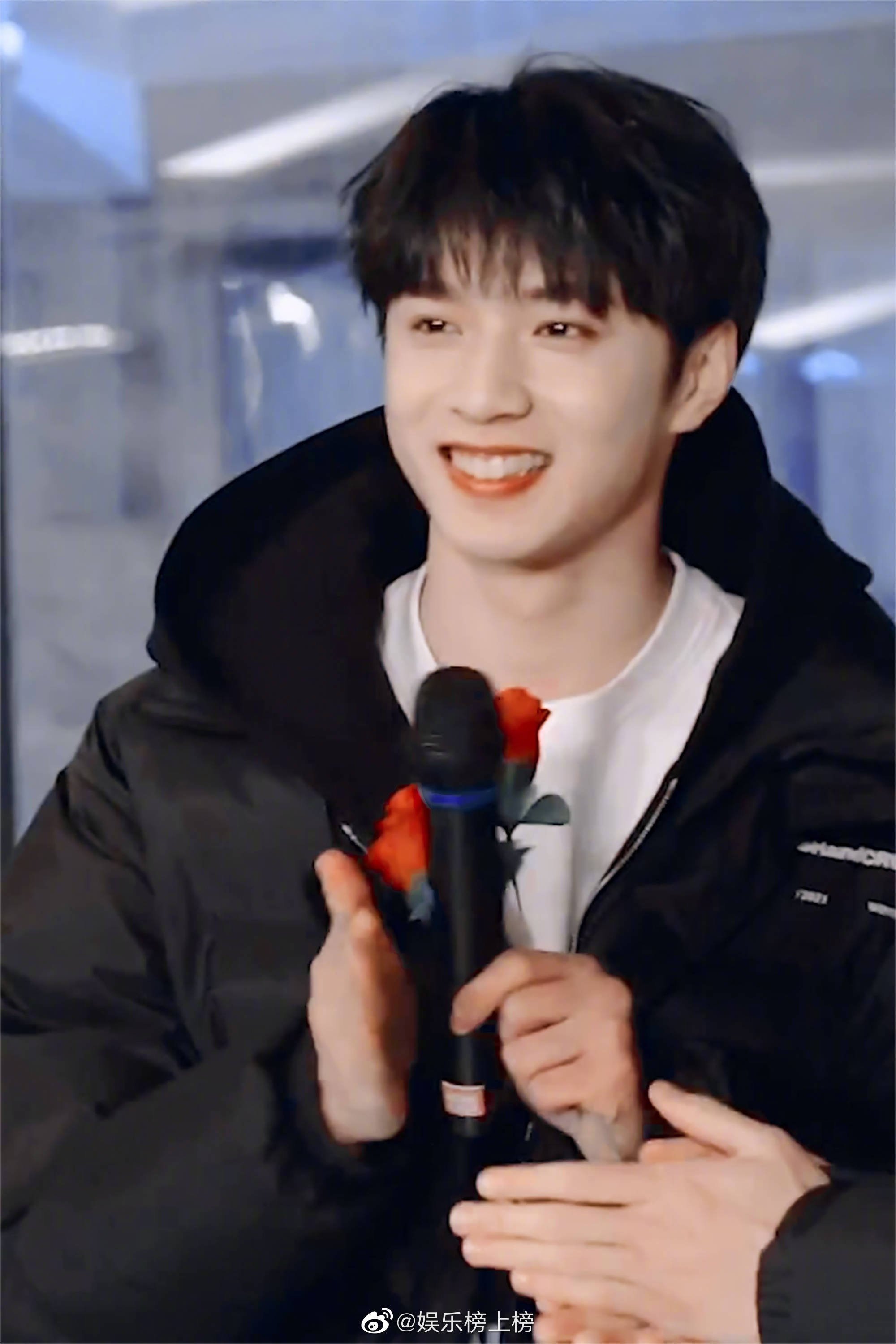 分享刘耀文那些可可爱爱的瞬间奶呼呼的丸子谁不喜欢