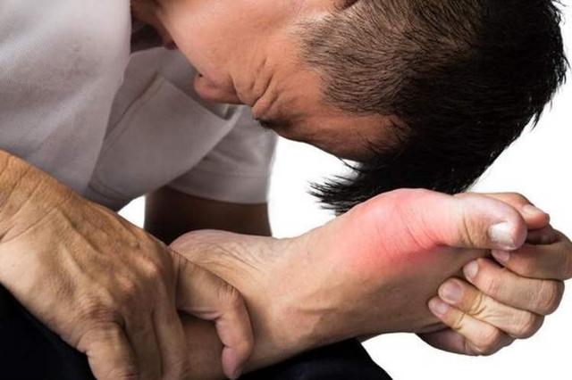 30岁的他为何被痛风"盯"上?改掉4个饮食习惯,肾脏或会更健康