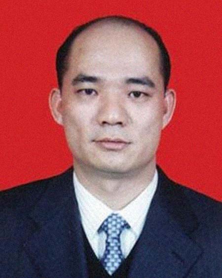 第485名2007 财富(亿):172006 财富(亿):/赖海民,广东普宁人,鸿荣源