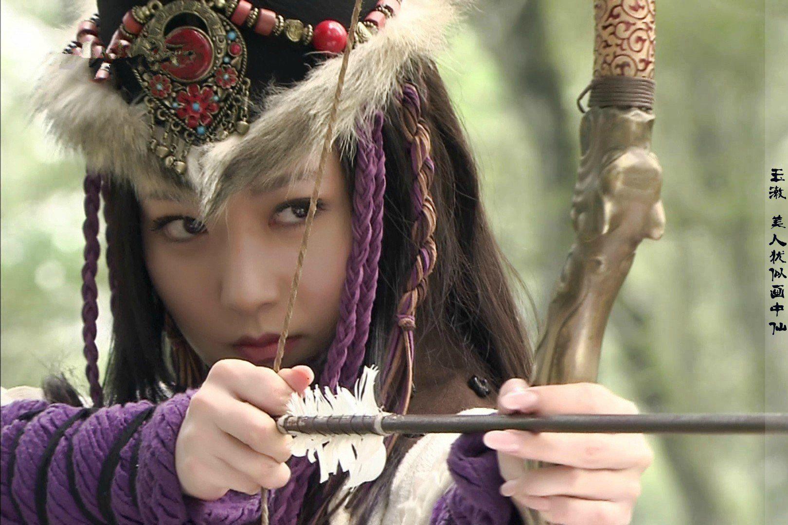 大家有没有胡歌版神话里玉漱的高清壁纸或是刘亦菲小龙女的壁纸?