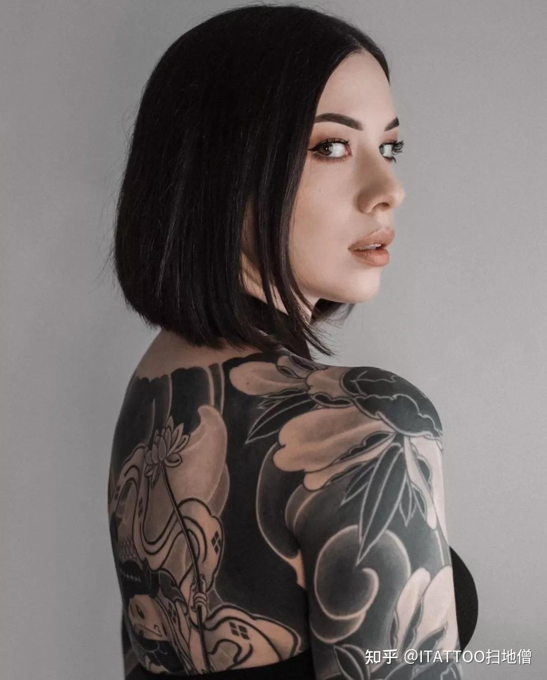 来自米兰的纹身师小姐姐作品和颜值都很能打