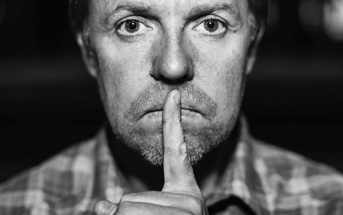 管住自己的嘴图片,管住嘴少说话的图片