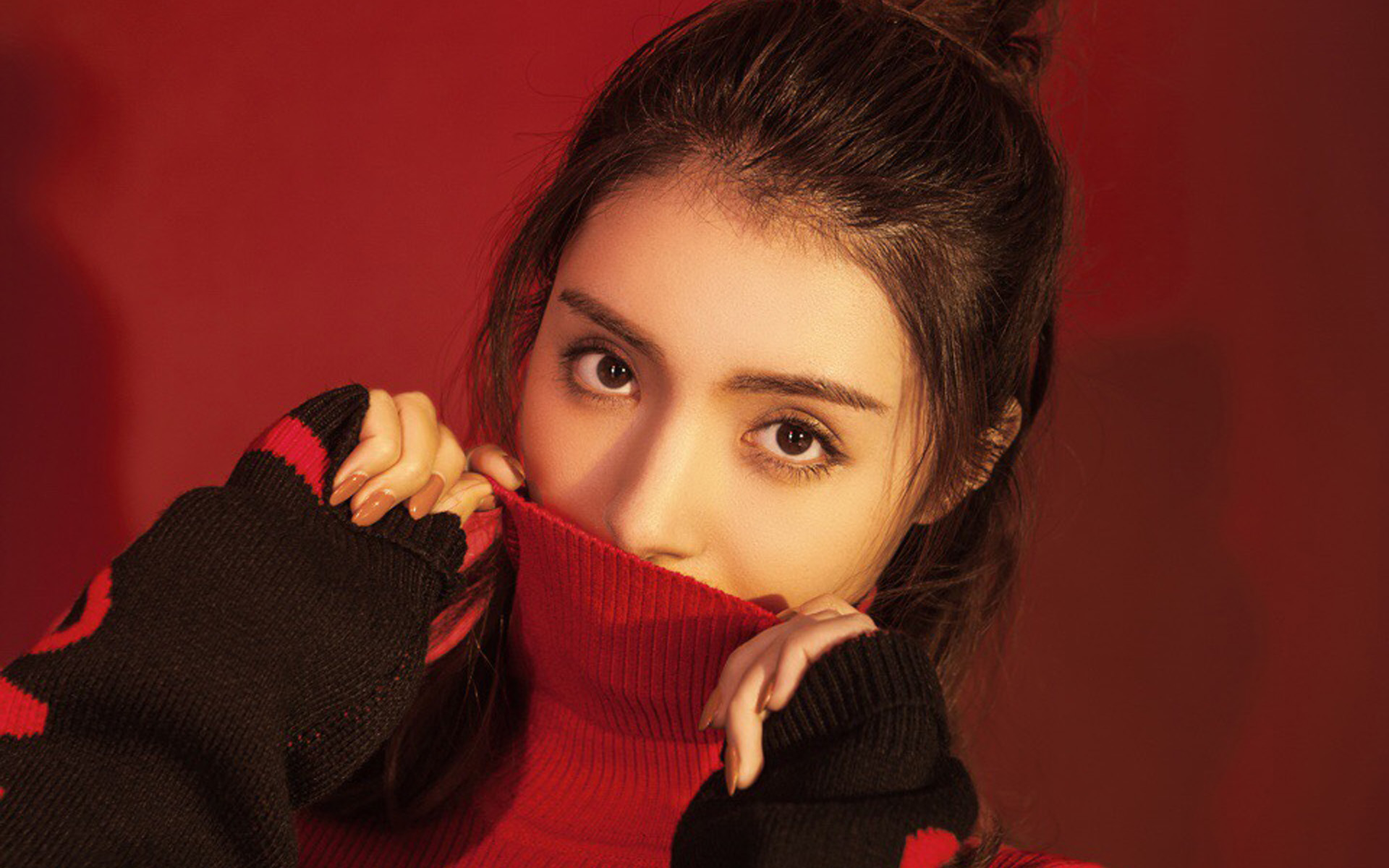 麦迪娜甜美写真图片桌面壁纸