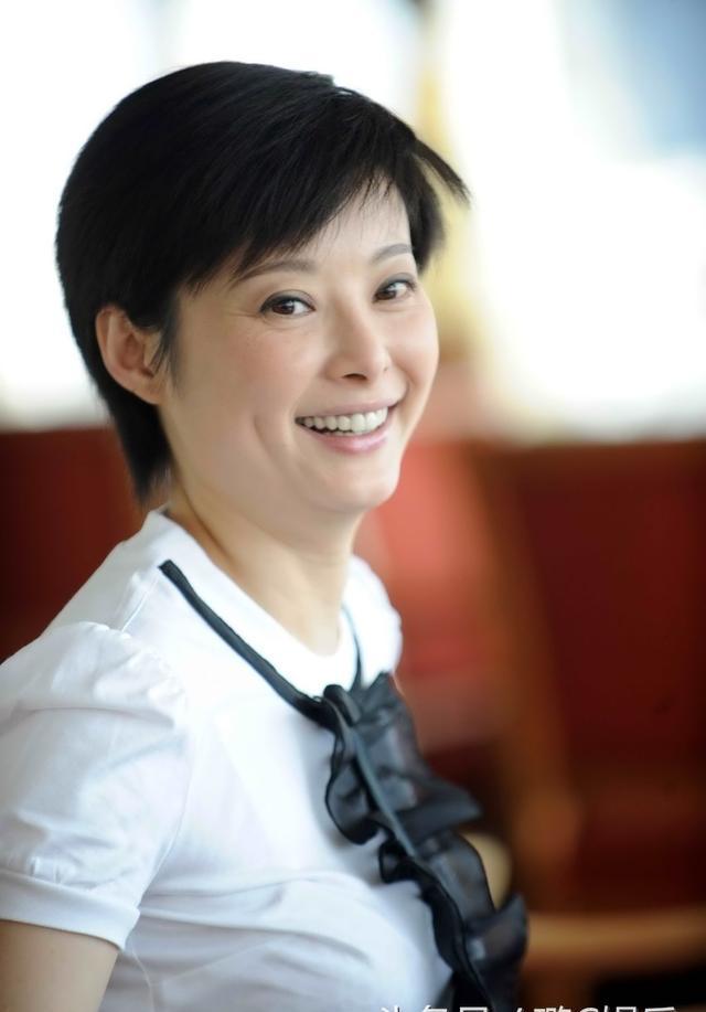 袁立——一个热心专于热心公益的艺人