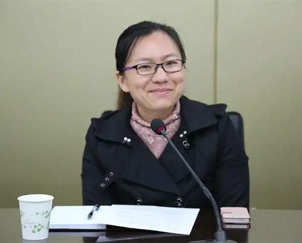 立案二庭杨叶玲发言