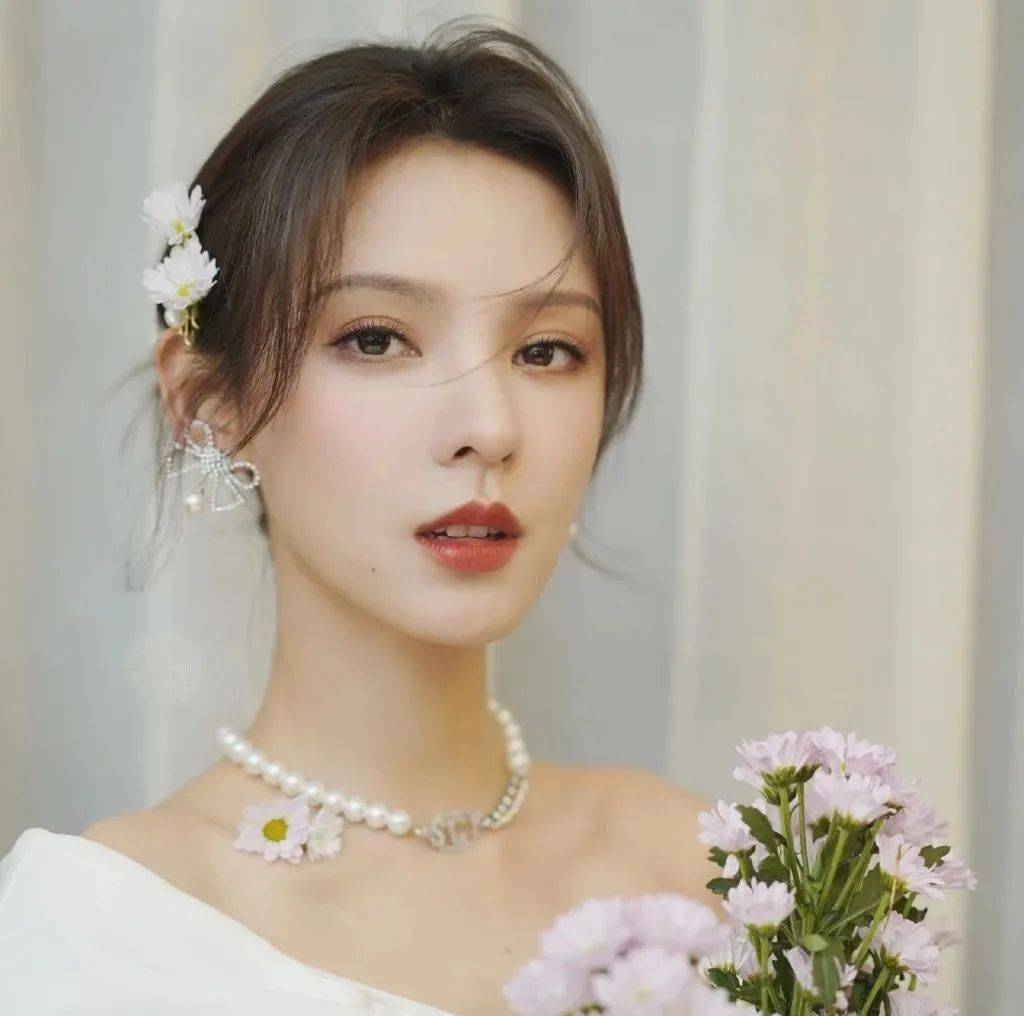 微信头像张予曦华晨宇