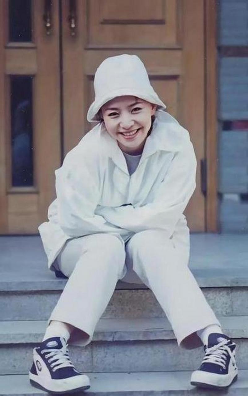 年轻时的宋丹丹,真的很美!