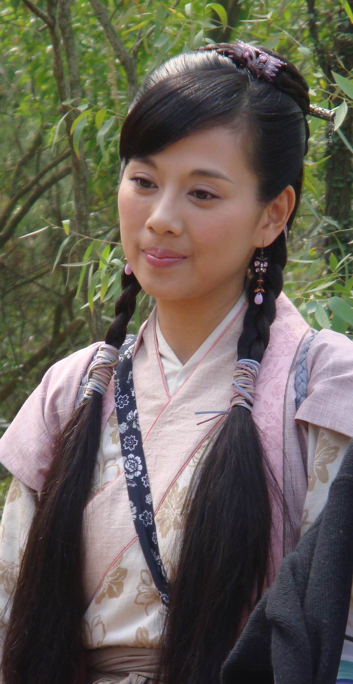 那些年的陈松伶罕见生活老照片无数影迷心中的短发女神