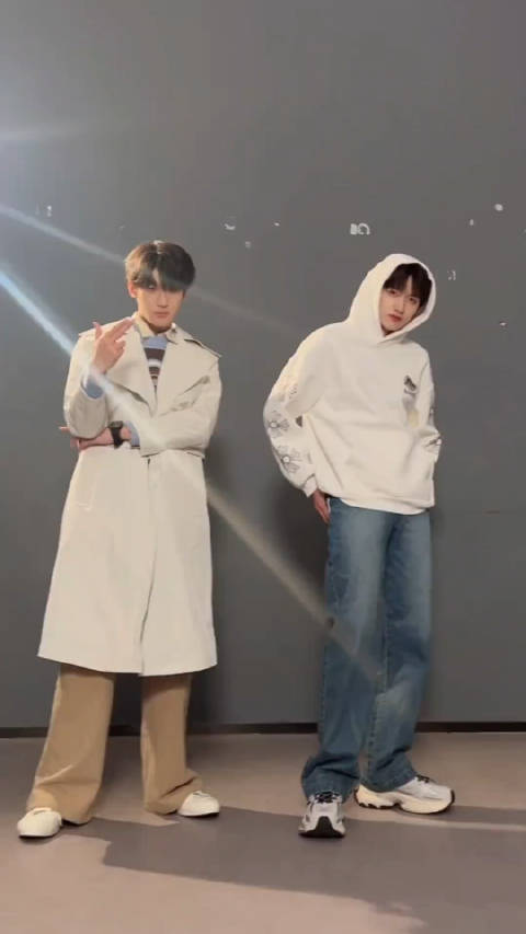 tf家族三代朱志鑫 张泽禹 张极 苏新皓 张峻豪 穆祉丞