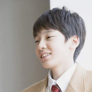 初中男生适合的发型