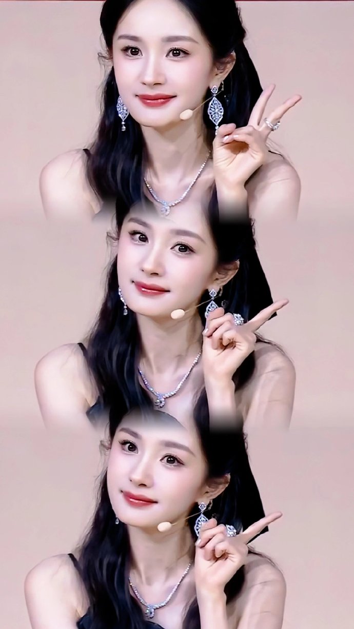 哈哈哈哈哈这下全世界都知道了,杨幂别看  不过我觉得很可爱,而且杨幂