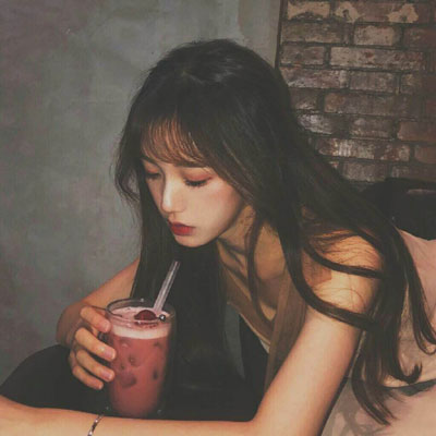 真人头像女生冷酷霸气冷艳唯美女生高清图片大全