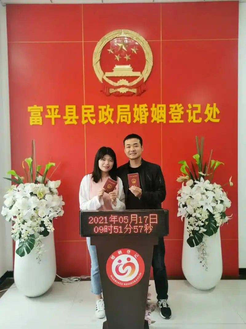 女儿就要出嫁了,我既感到高兴,又充满了不舍.高兴的是,女儿终 - 抖音