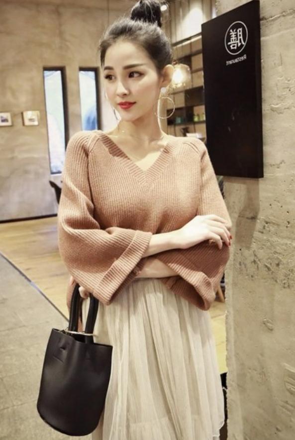 肩宽的女生冬季这样穿瞬间成为男人最爱的小鸟依人