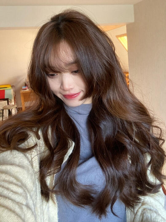 鞋拔子脸适合什么发型